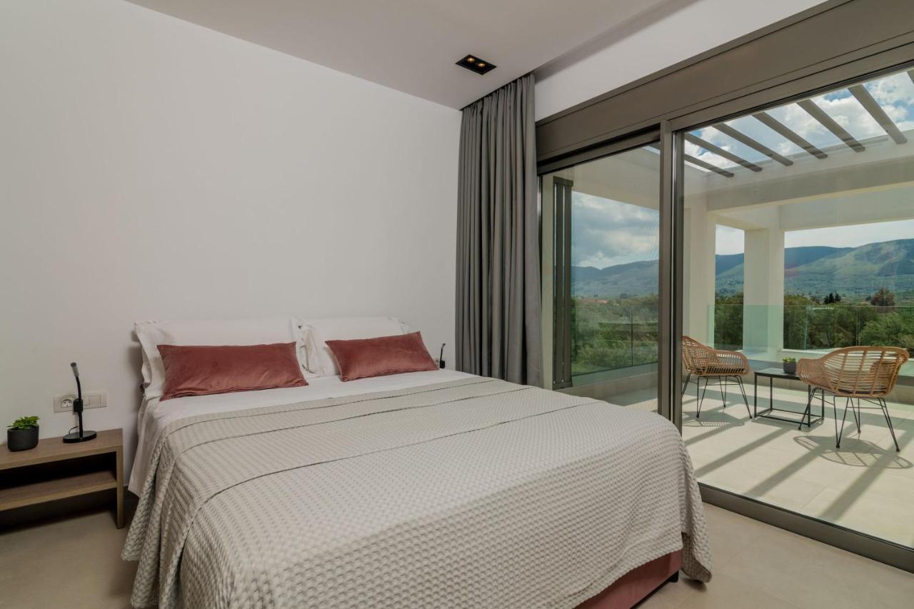 Antonia Villa - Luxurious Serenity With Private Pool, By Zantewize Kalipádhon المظهر الخارجي الصورة