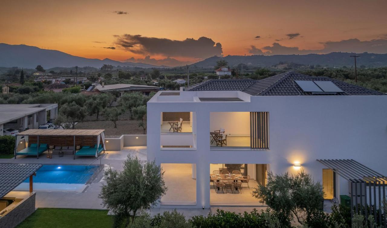 Antonia Villa - Luxurious Serenity With Private Pool, By Zantewize Kalipádhon المظهر الخارجي الصورة